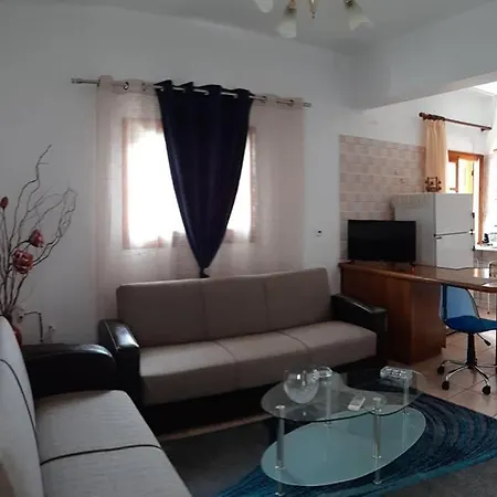 Maria's House In Chora Szkírosz