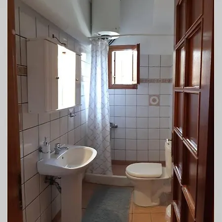 Maria's House In Chora Apartman *