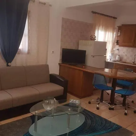 Maria's House In Chora Szkírosz