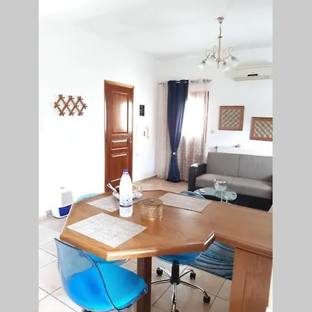 Maria's House In Chora Apartman *